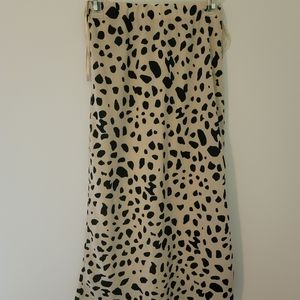Long Dalmatian print skirt. Small